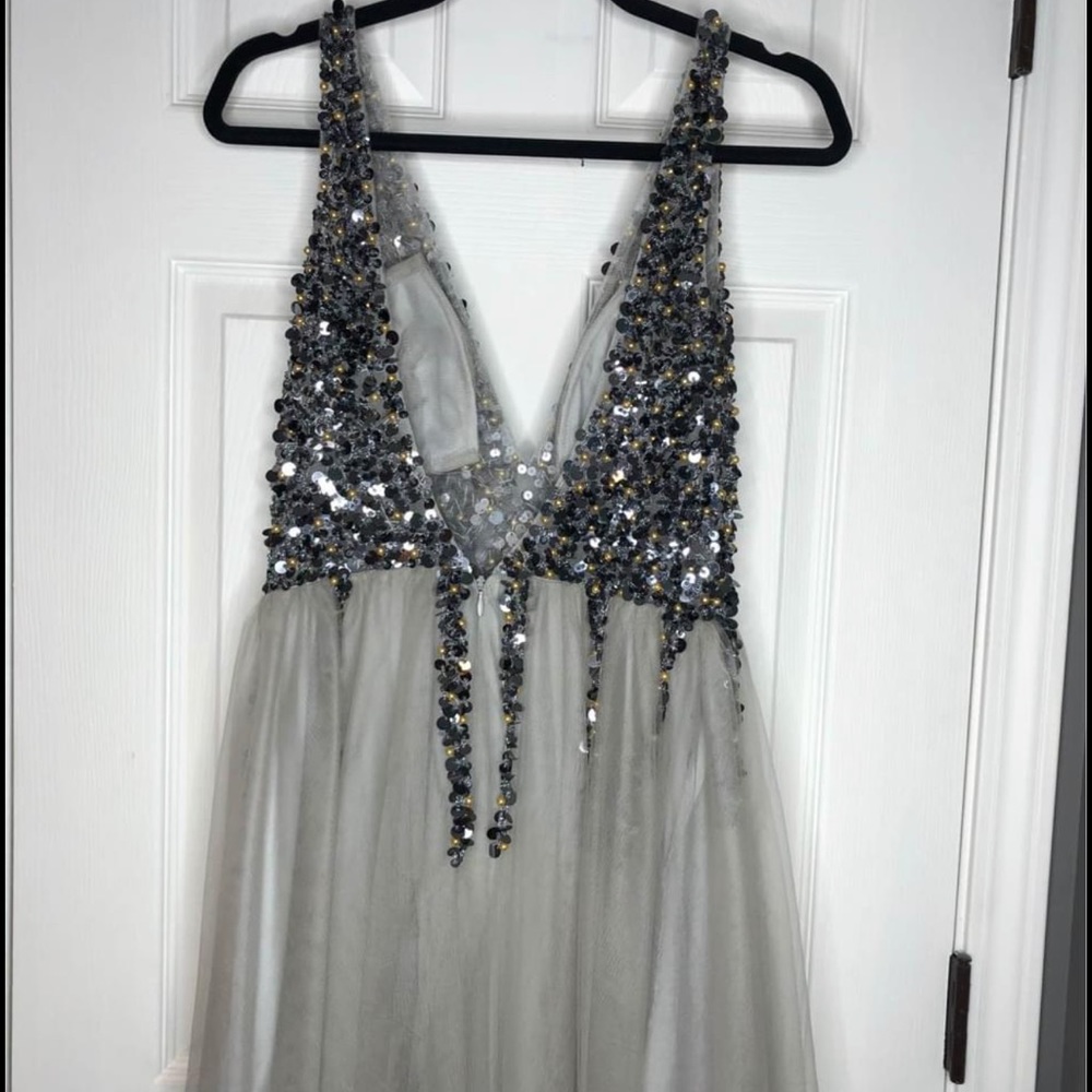 JJs House Tulle dress - Picture 6 of 7